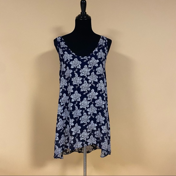 5/$20 Painted Threads Black Floral Swim Cover Up Dress Size M - Picture 1 of 7